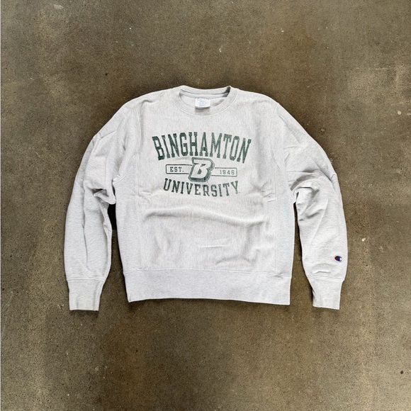 Champion Sweaters - Champion Reverse Weave Binghamton University Crewneck in Grey Size Small Vintage